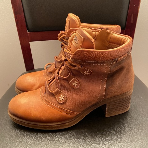 Pikolinos Women's Lyon W6N-8517 Ankle Boot Brandy/Brandy Size 37 - Picture 2 of 4